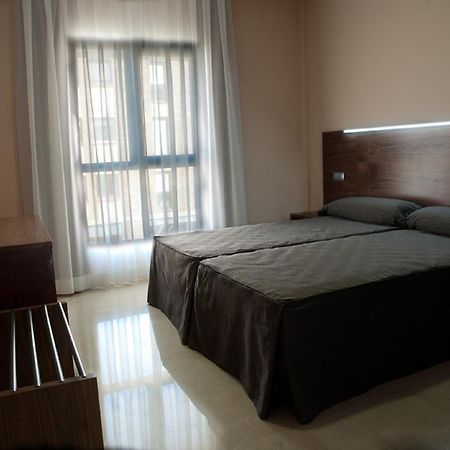 Visit Hotel Каспе Екстер'єр фото