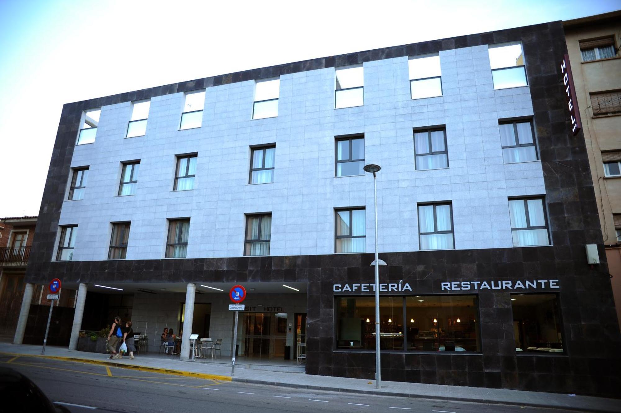 Visit Hotel Каспе Екстер'єр фото